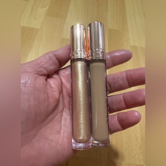 Anastasia Beverly Hills Lip Gloss HONEY KISS
BUTTERSCOTCH Brand New Never Used. - Picture 8 of 12